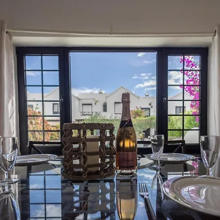 3br House - Parking - Pool - 15 Min Walk To * Mogán
