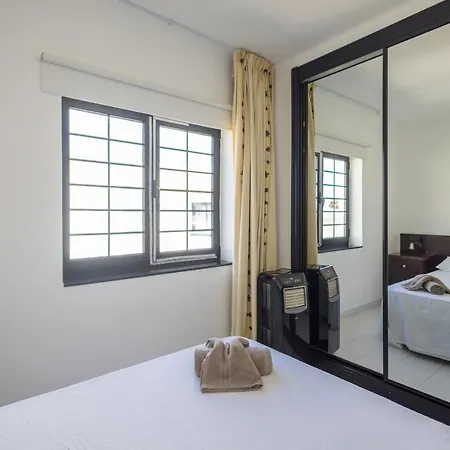펜션 3br House - Parking - Pool - 15 Min Walk To Mogán