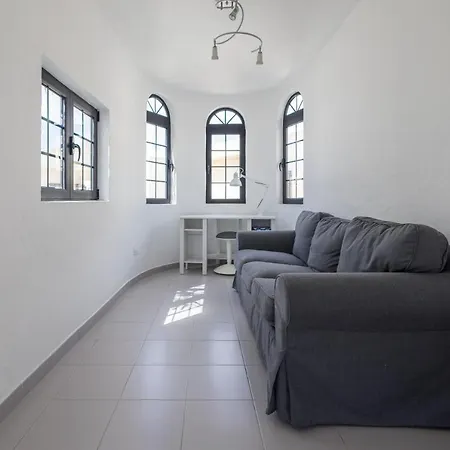 3br House - Parking - Pool - 15 Min Walk To Feriehus *